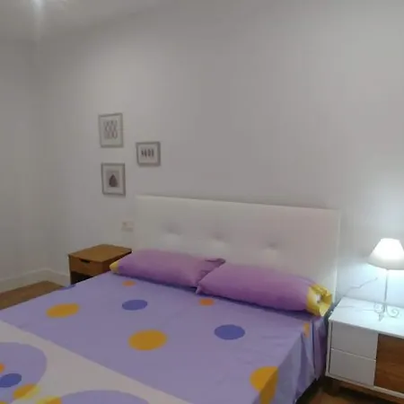 Lejlighed Comodo En Zona Antigua Dos Pontevedra